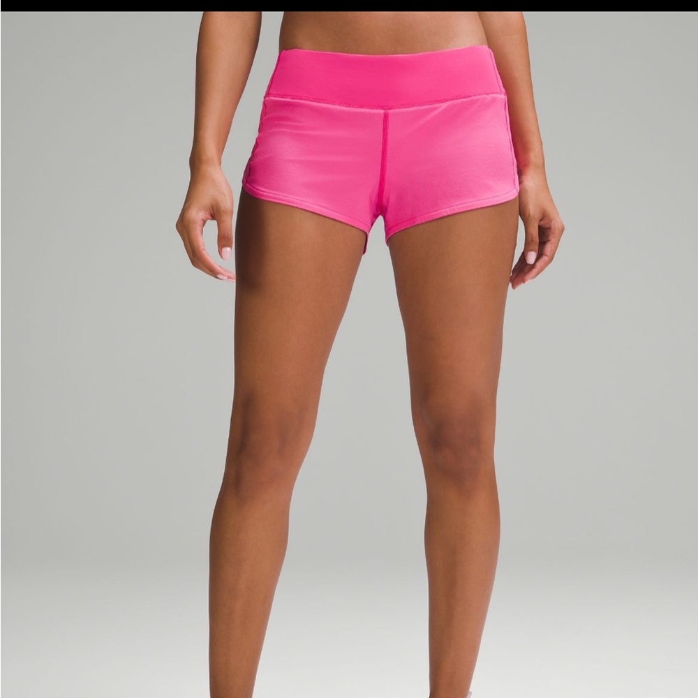 NWT lululemon sonic pink  2.5” speed up shorts